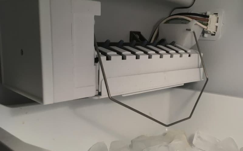 Frigidaire Refrigerator &#8211; How To Reset Ice Maker?