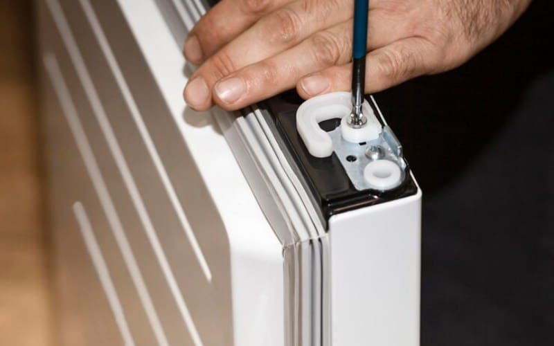 How To Troubleshoot FRIGIDAIRE Freezer Not Freezing Problem?