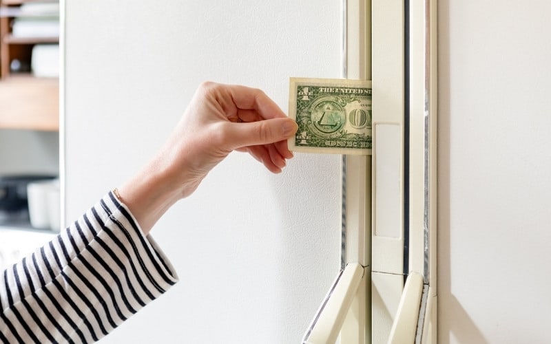 Frigidaire Refrigerator Beeping 5 Times &#8211; Troubleshooting Guide