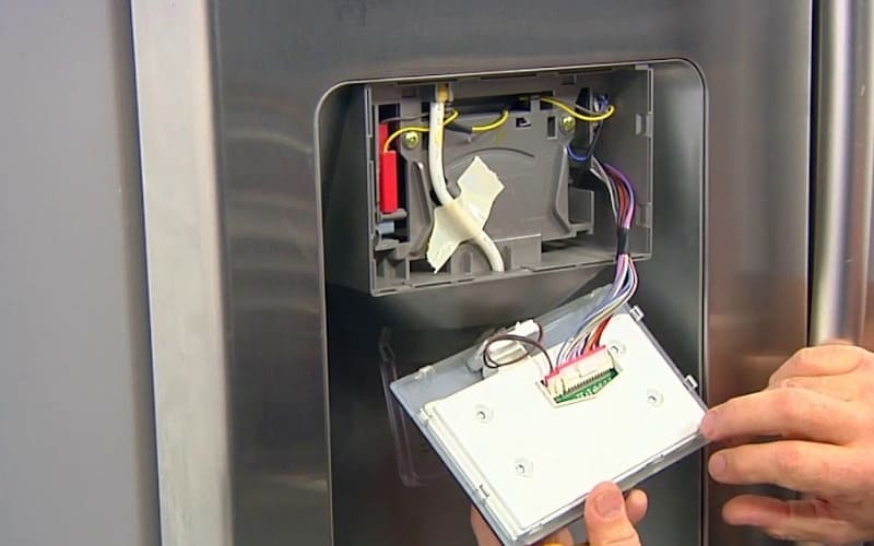 Why Samsung Refrigerator Control Panel Not Responding?
