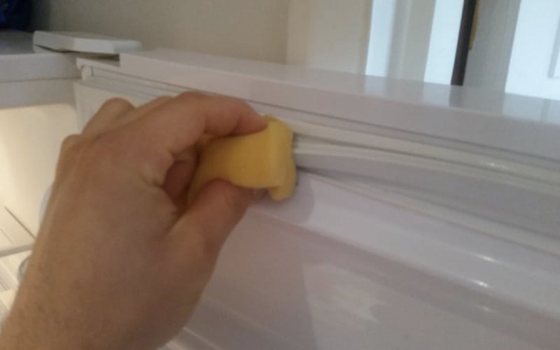 How To Reduce and Prevent Moisture in the Freezer?