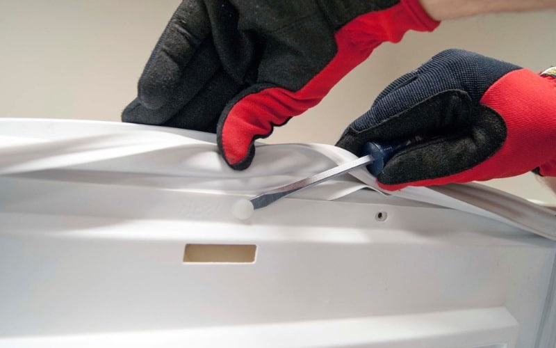 How To Fix Chest Freezer Door Seal?
