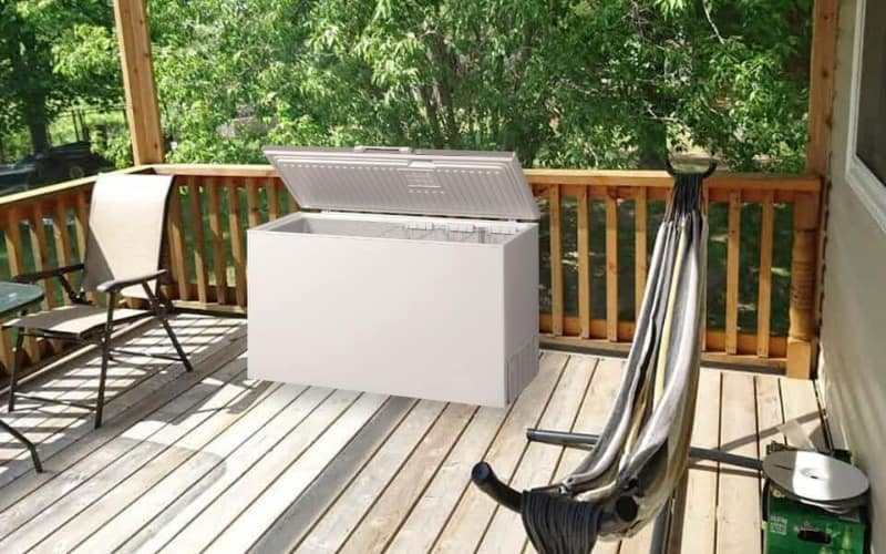 Can You Put a Freezer Outside in a Shed?