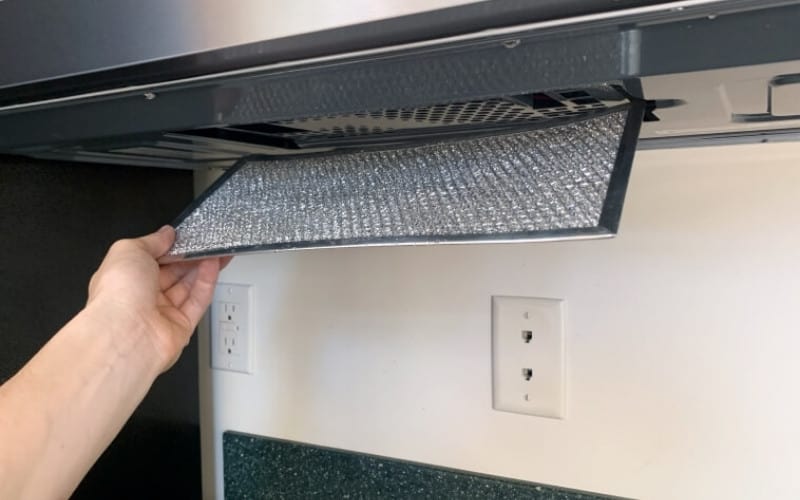3 Tips How to Clean a Samsung Microwave Filter?￼