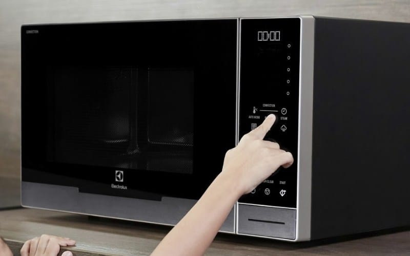 LG Microwave Not Working But Has Power &#8211; Troubleshooting Guide
