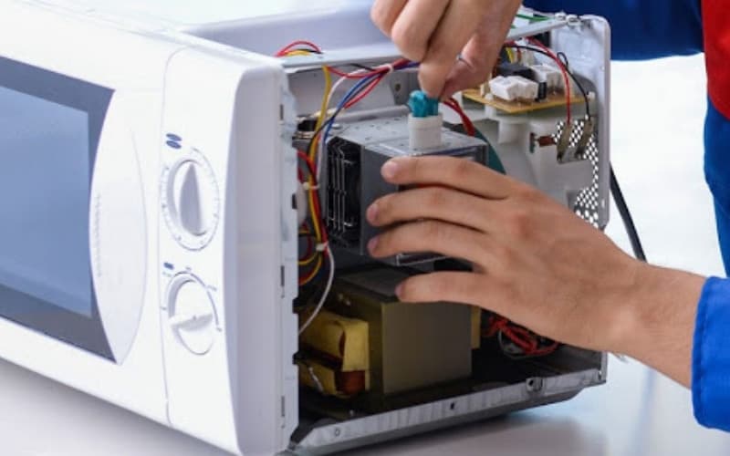 LG Microwave Fan Won&#8217;t Turn Off &#8211; Troubleshooting Guide