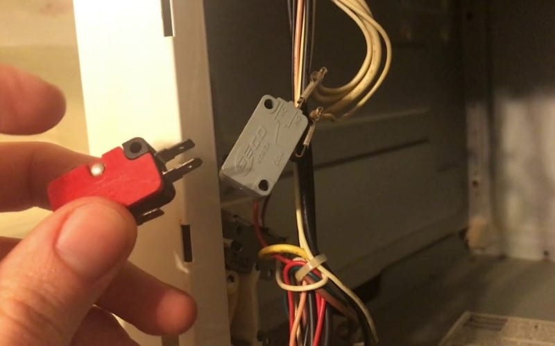 LG Microwave Fan Won&#8217;t Turn Off &#8211; Troubleshooting Guide
