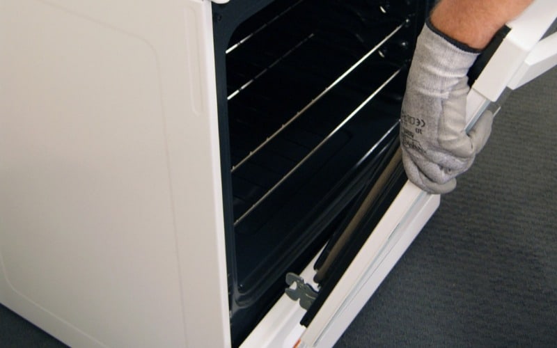 Why Kenmore Oven Handle Falls Off. Why It Happens And How To Fix?