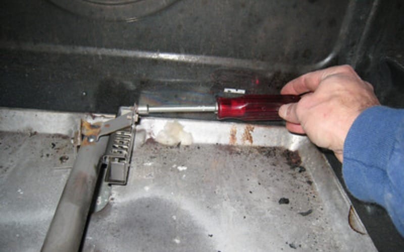 How To Replace Igniter In Kenmore Oven? (Replacement Procedure, Cost, Etc)