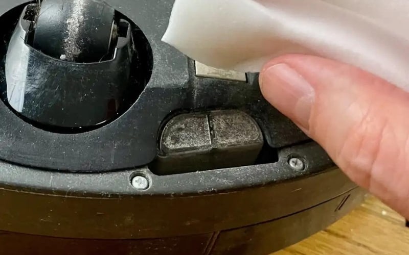 Why Roomba Can&#8217;t Get Over Threshold?