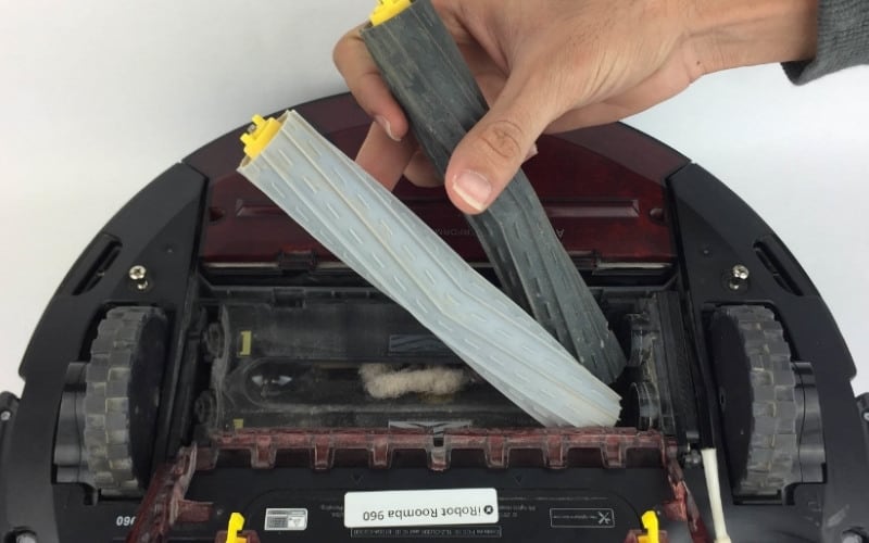 Roomba Keeps Saying Clean Debris Extractors &#8211; Troubleshooting Guide