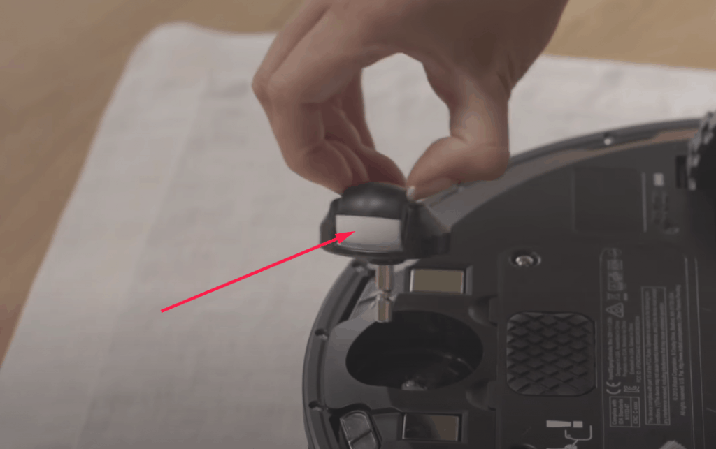 Why Is My Roomba&#8217;s Battery Not Charging?