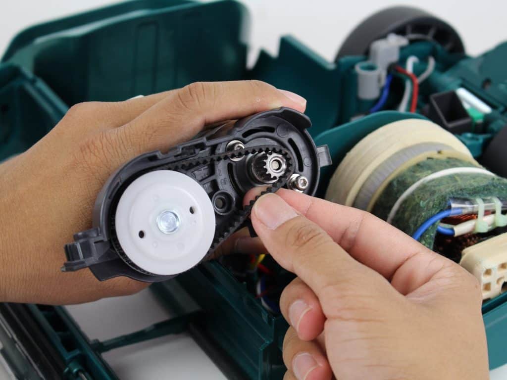 Why Shark Vacuum Brush Roll Indicator Light Is Not On