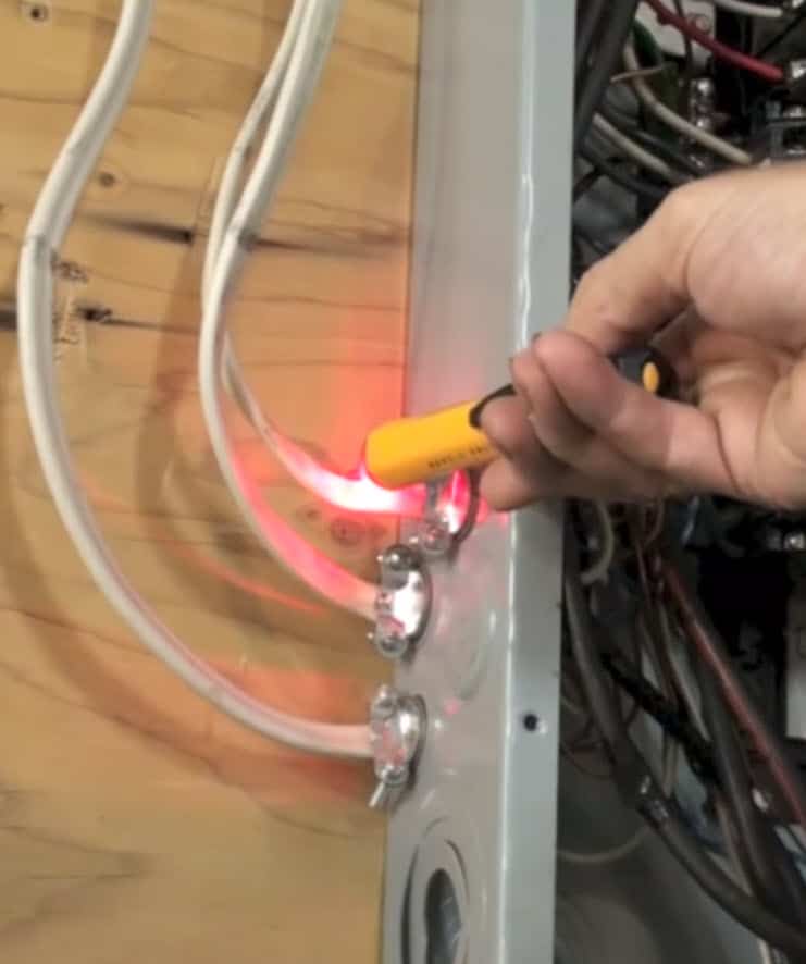 Why Is Non-Contact Voltage Tester False Positive Results?