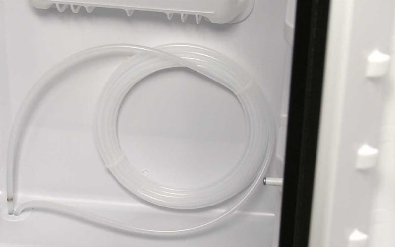 Whirlpool Refrigerator is Leaking Water Inside? What To Check &#038;