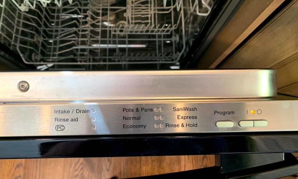 All Miele Dishwasher Error Codes. How To Activate Service Mode?