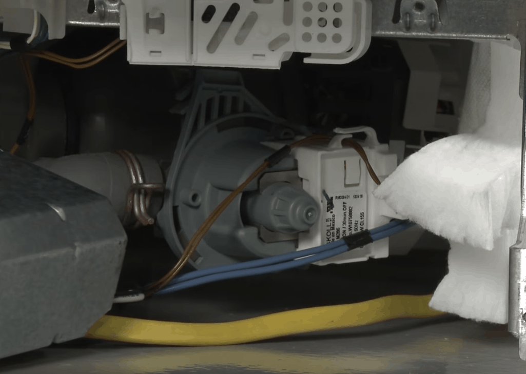 5 Reasons Why Maytag Washer Is Not Draining