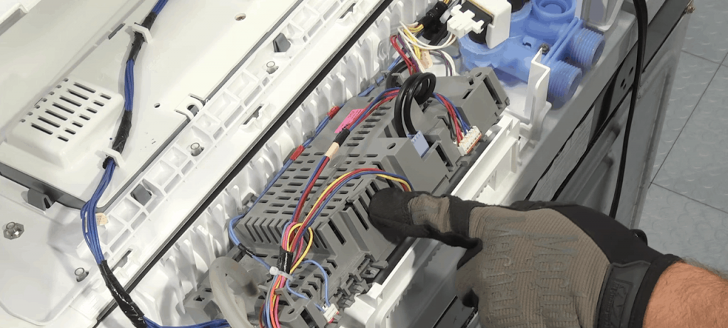 5 Reasons Why Maytag Washer Is Not Turning On