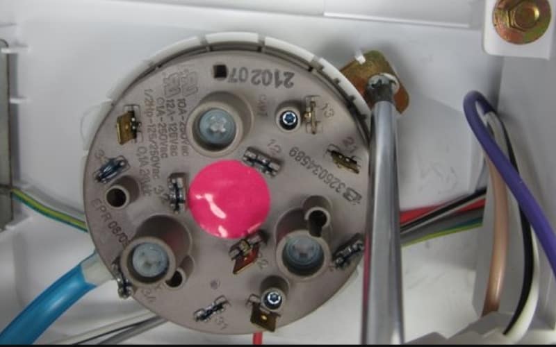 Why Maytag Washer Door Locked Flashing? Troubleshooting Guide