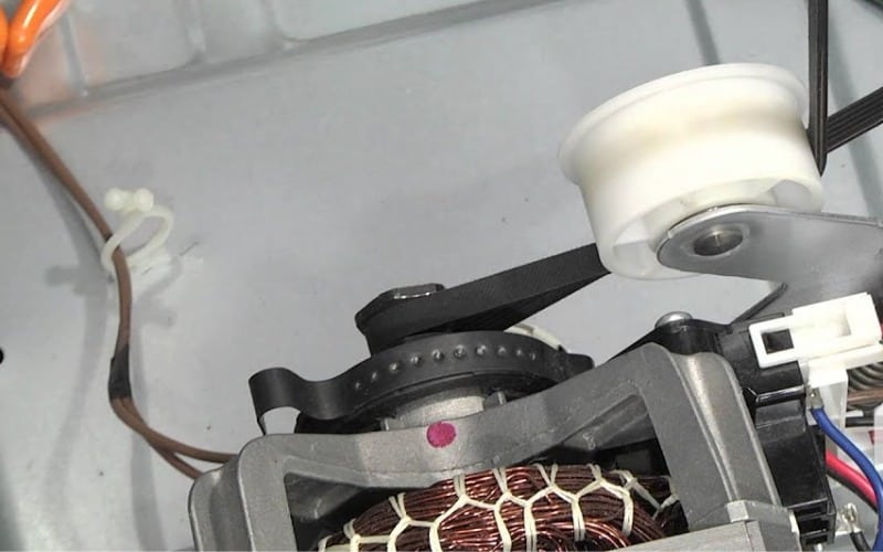 Why SAMSUNG Dryer Cooling Light Stays On? &#8211; Troubleshooting Guide
