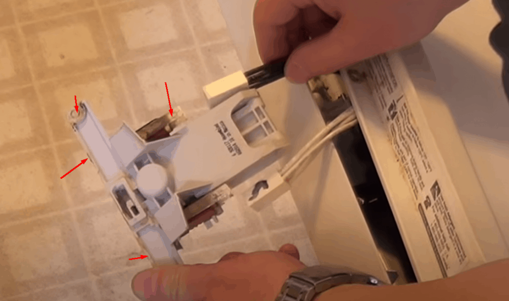 Dishwasher&#8217;s Door Latch Stuck Closed &#8211; How To Fix It