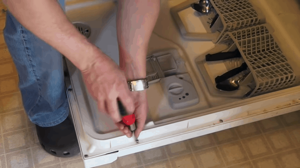 Dishwasher&#8217;s Door Latch Stuck Closed &#8211; How To Fix It