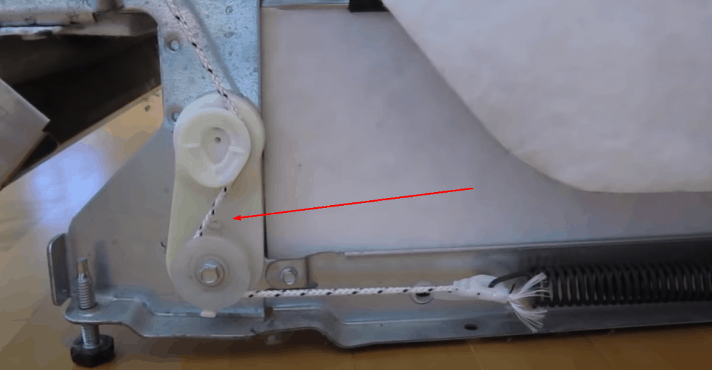 Why Does Dishwasher Door Keep Falling Open?