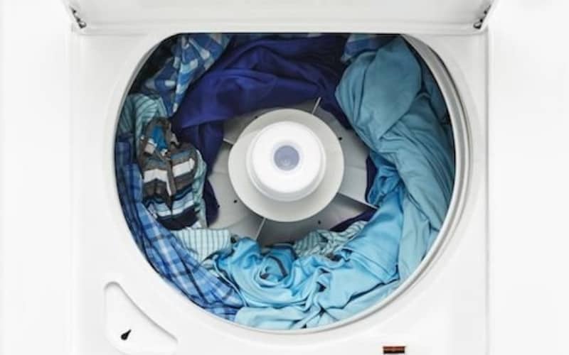 Why Are Clothes Wrapped Around an Agitator?