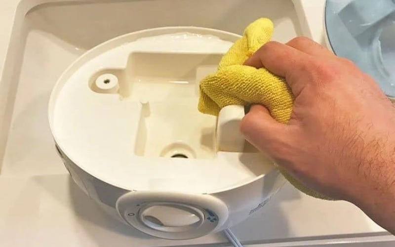 How To Clean Vicks Humidifier?
