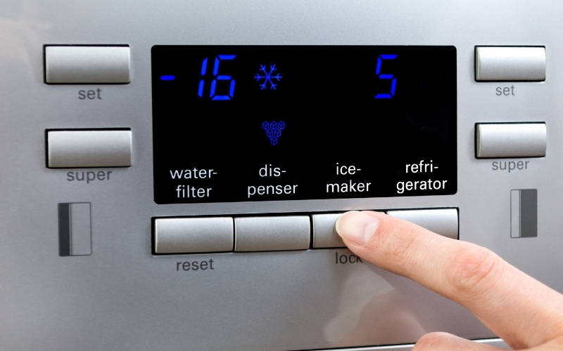 Why Samsung Ice Maker Not Working But Water Does? &#8211; Troubleshooting Guide