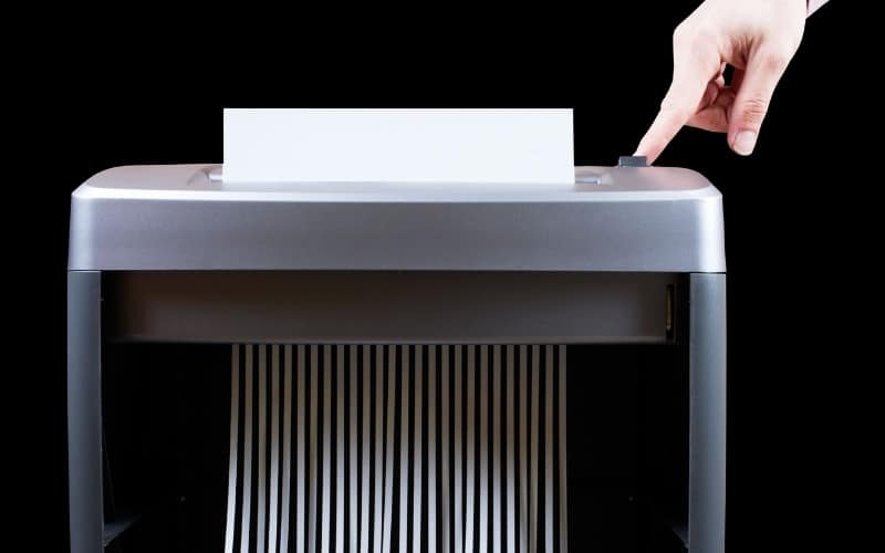 How To Use a Paper Shredder?