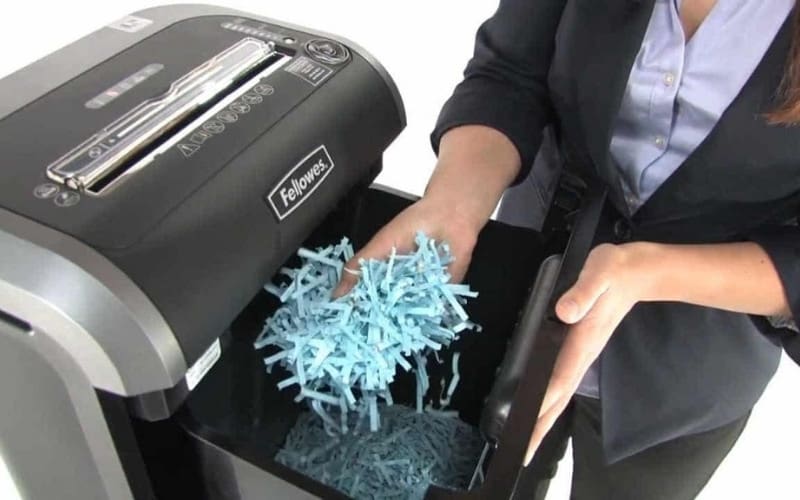 How To Use a Paper Shredder?