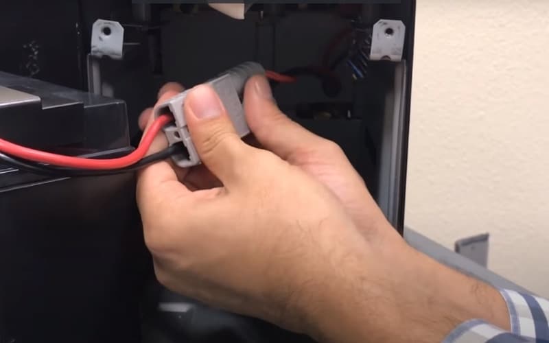 How Reset APC UPS After Battery Replacement?