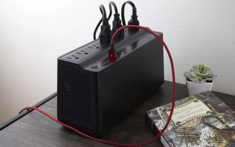 How To Choose UPS Battery Backup For Desktop PC? &#8211; Troubleshooting Guide