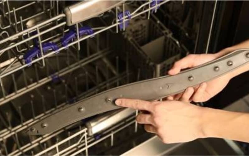 Why LG Dishwasher Not Cleaning Dishes As It Should?