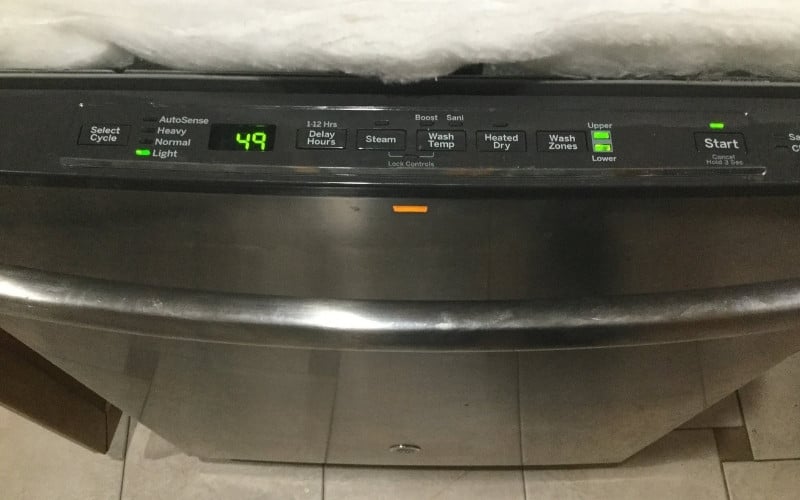 GE Dishwasher &#8211; Lights Flashing And Beeping (What Causes That And )