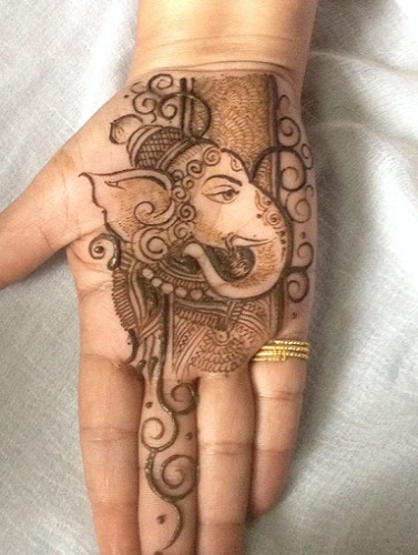 15 Stunning Palm Mehndi Designs for Unique Look 2023