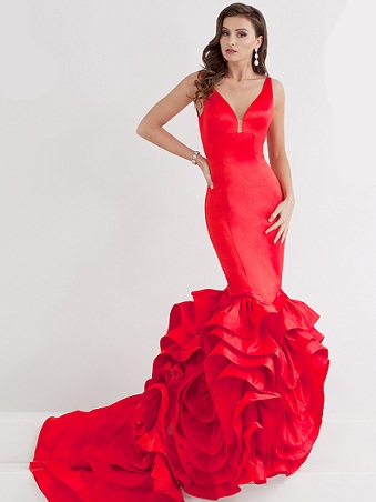 9 Beautiful Designs of Pageant Dresses for Women and Girls